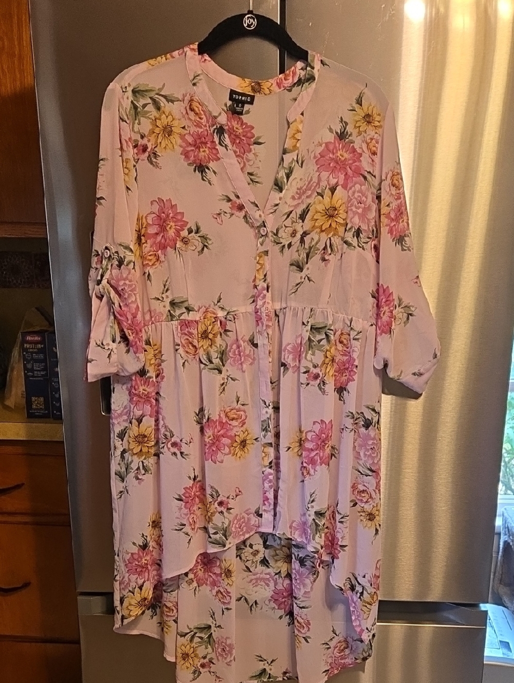Torrid Pink Floral Sheer Tiered Button-Front Tunic, Size O (XL)